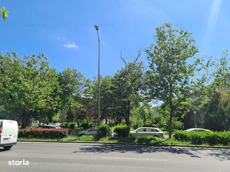 Garsonieră, mobilată în Sala Palatului