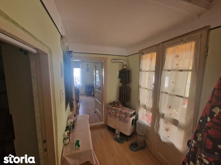 Casa +garaj+ teren 500 mp Comarnic - 9
