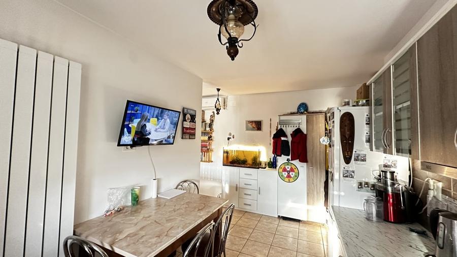 Special Vanzare Apartament 2 Camere 56 mp Finisat Mobilat Utilat Cetate CLOSCA - 1