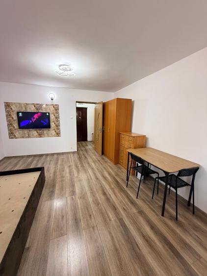 Ofer spre închiriere garsonieră zona Dunărea  - 3