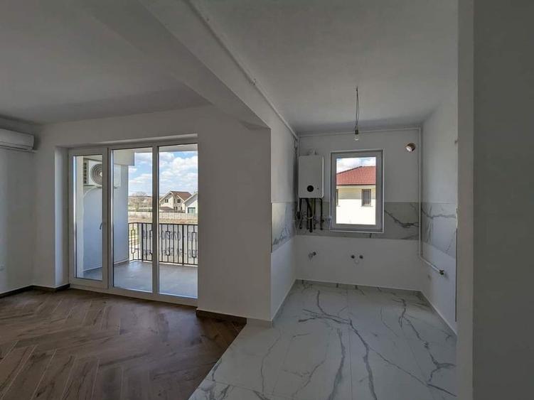 GRADINA 50 mp. Aproape de Zone2 si Mega Image. Decomandat. - 3