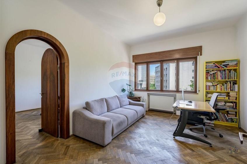 Apartament interbelic cu vedere spectaculoasă, Dionisie Lupu - 1
