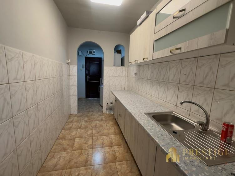 Garsoniera tip D de vanzare pe str.Bumbacului, zona Nufarul - Oradea - 6