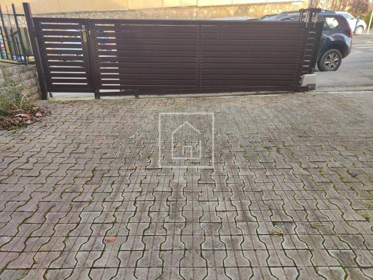 Apartament 4 camere 127 mp Sub Arini, parcare, ideal locuit investitie - 10