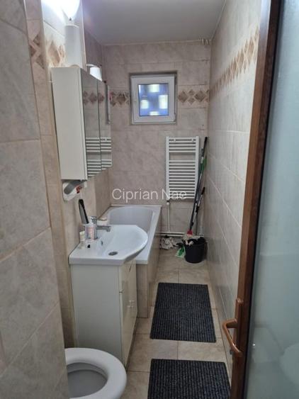 Inchiriez Apartament 2 camere KM4-5