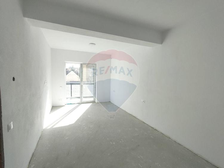 Casa cu 3 camere de vanzare in zona Turnisor - 6