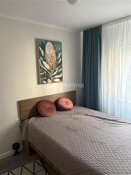 Apartament cu 2 camere decomandate - zona The Office Apartament cu 2 camere decomandate - zona The Office