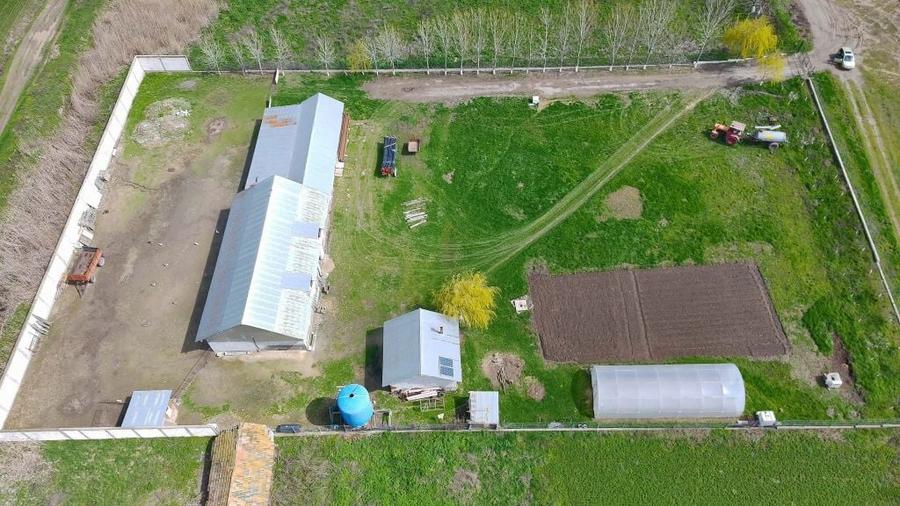 Ferma de vanzare - 6