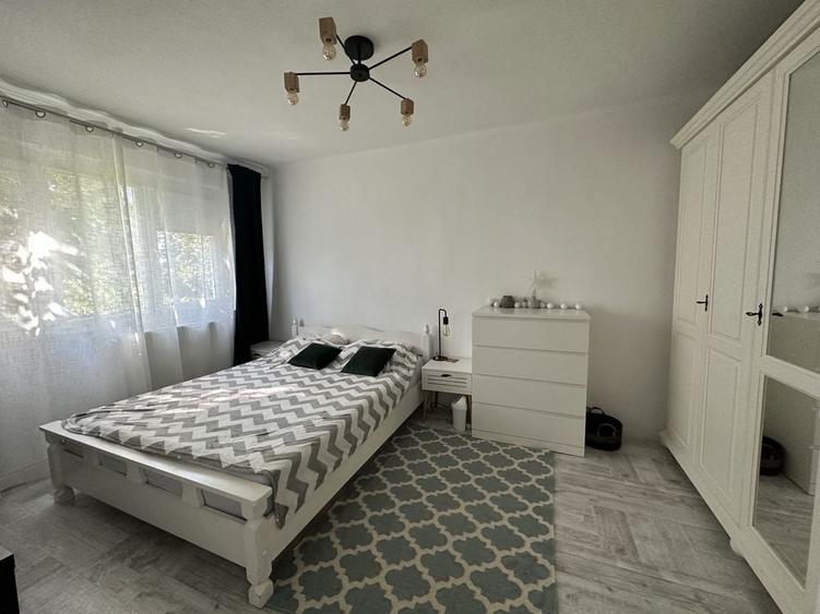 Apartament cu 2 camere semidecomandat în Tătărași