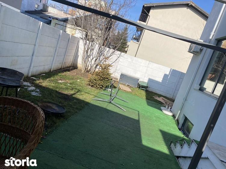 Biharia-Baneasa 3camere parter cu curte si loc parcare - 1