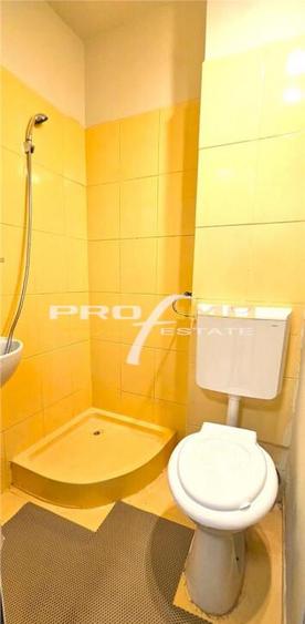 Garsoniera renovata integral, mobilata, utilata, Poarta 6 - 12