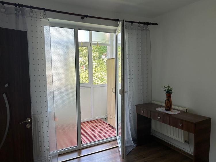 Apartament de 2 camere, decomandat, zona Tudor Vladimirescu - 4