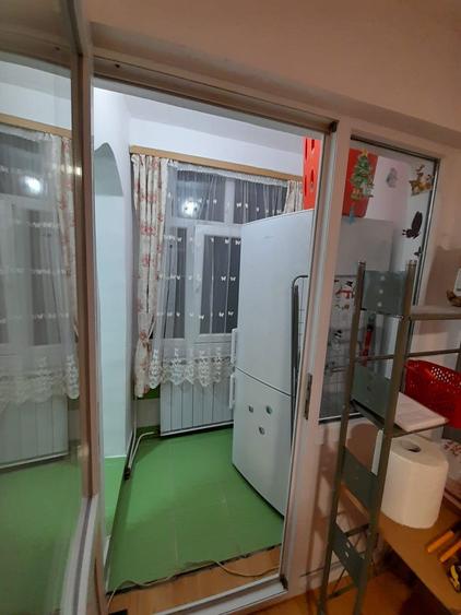 Garsoniera etaj 1 zona Milcov (proprietar) - 4