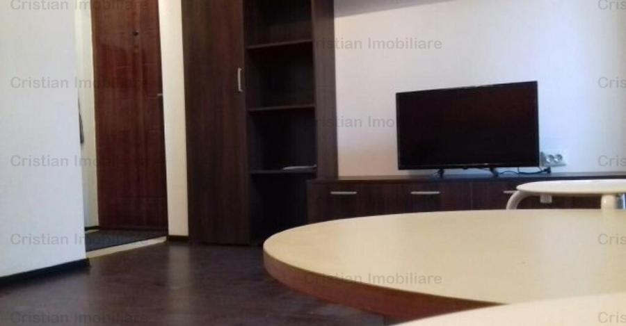 Garsoniera Mobilata etaj 2, zona Dorobantilor - 1