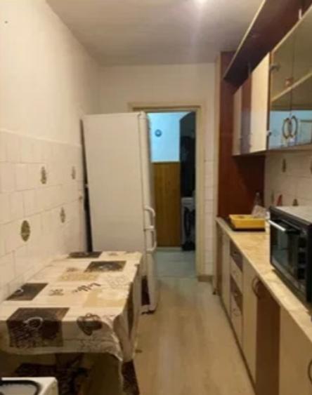 Apartament 2 camere+balcon,decomandat /ideal investitie/zona Mehedinti - 2
