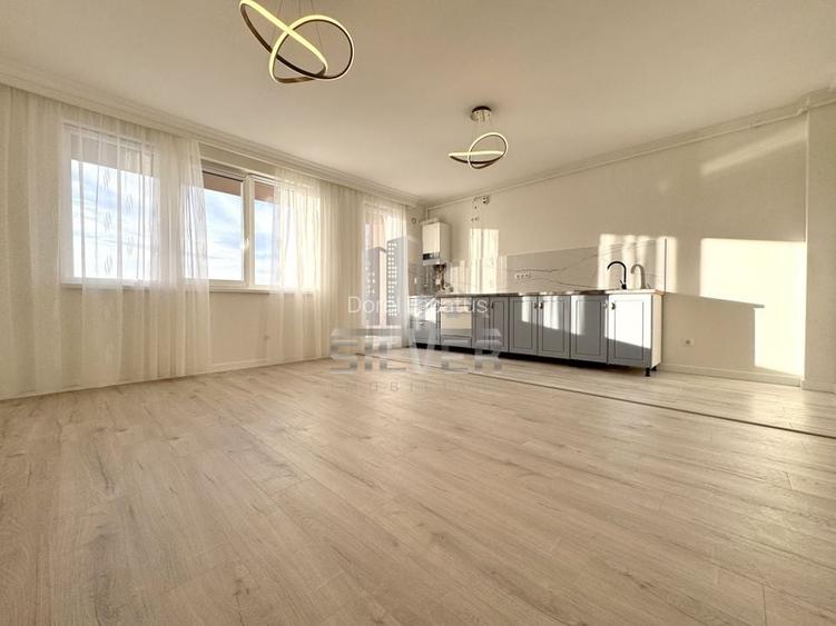 Apartament cu 4 camere /85.5mp/zona Sub Cetate.