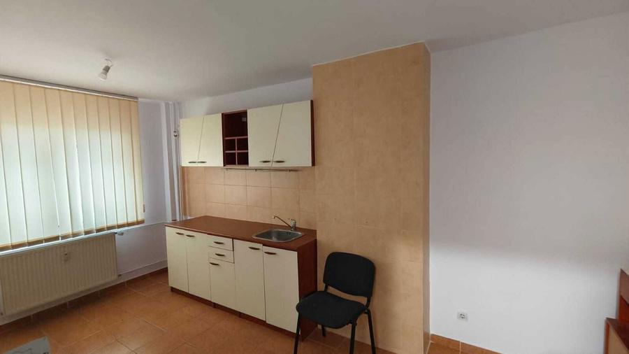 Proprietar vand apartament 4 camere Turda parter - 7