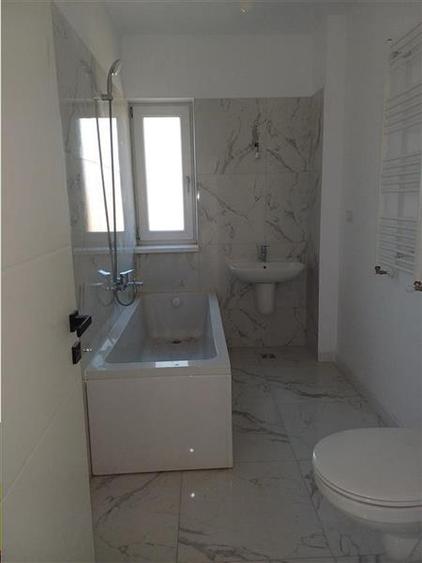 Locuinta cu 4 camere pentru un proprietar cu imaginatie - 17