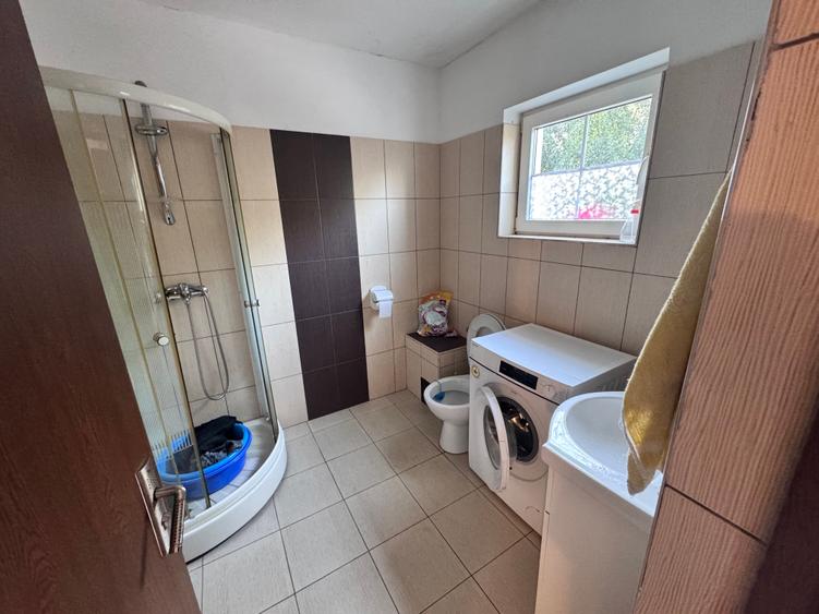 Casa deosebita sector 4 P+1+M. 6 cam.Util 418mp. Teren 1638mp - 14