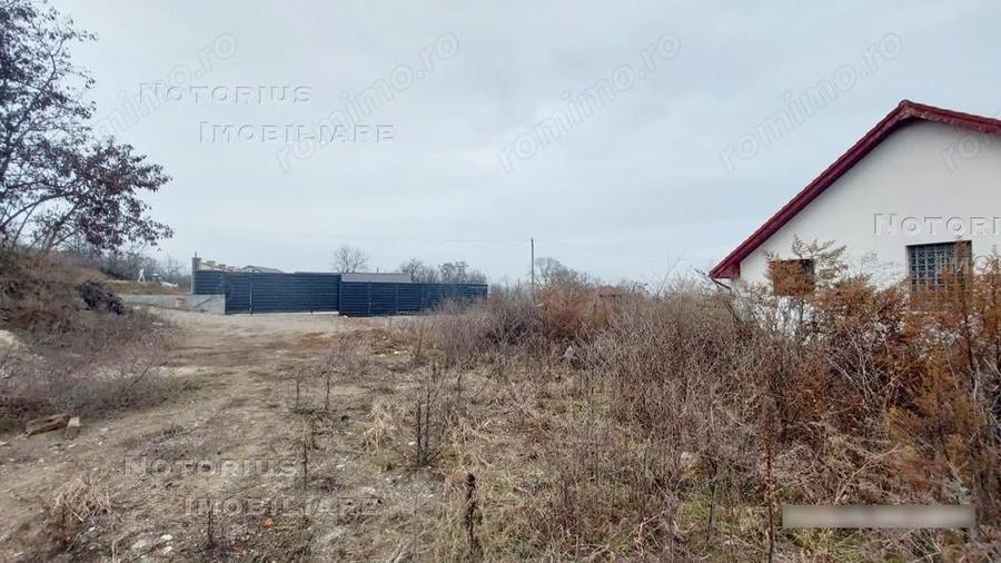 Loc de casa in Hunedoara, 3 parcele de teren intravilan. - 4