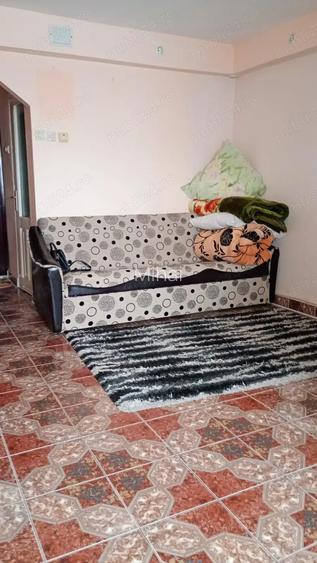 Garsoniera vizavi de arena moll, 28000 euro