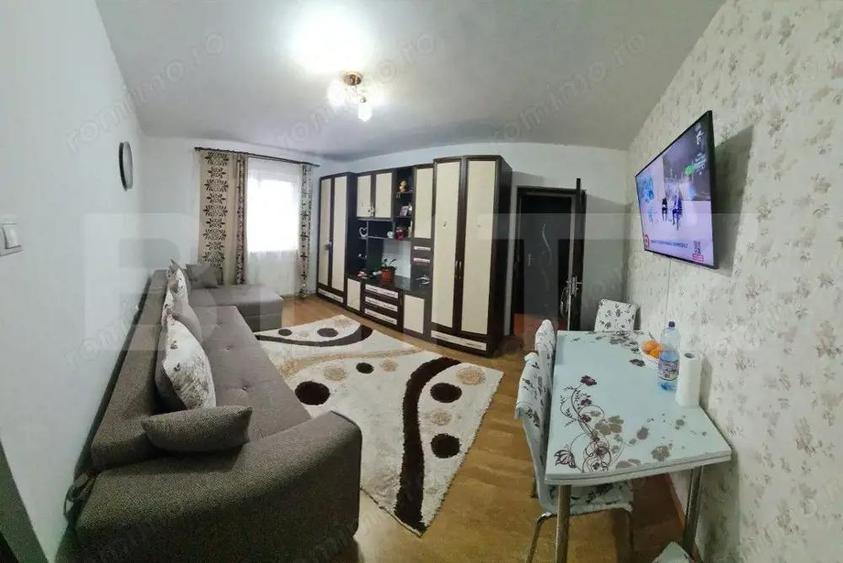 Apartament cu 2 Camere de Vanzare in Zarne?ti - 2