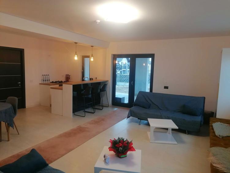 Inchiriez casa/vila campus universitar Moara - 5