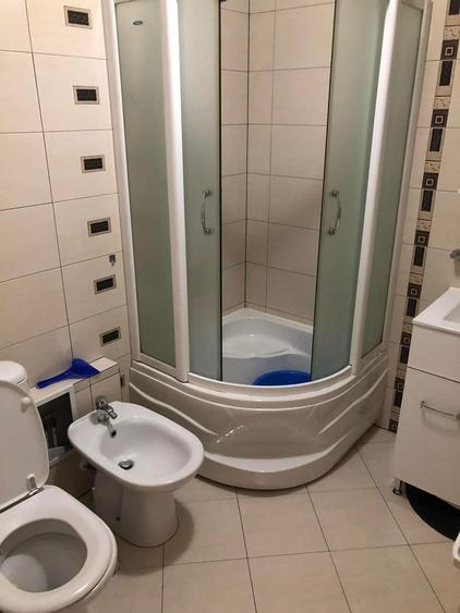 De inchiriat Apartament 2 camere, zona Liceul Economic - 3