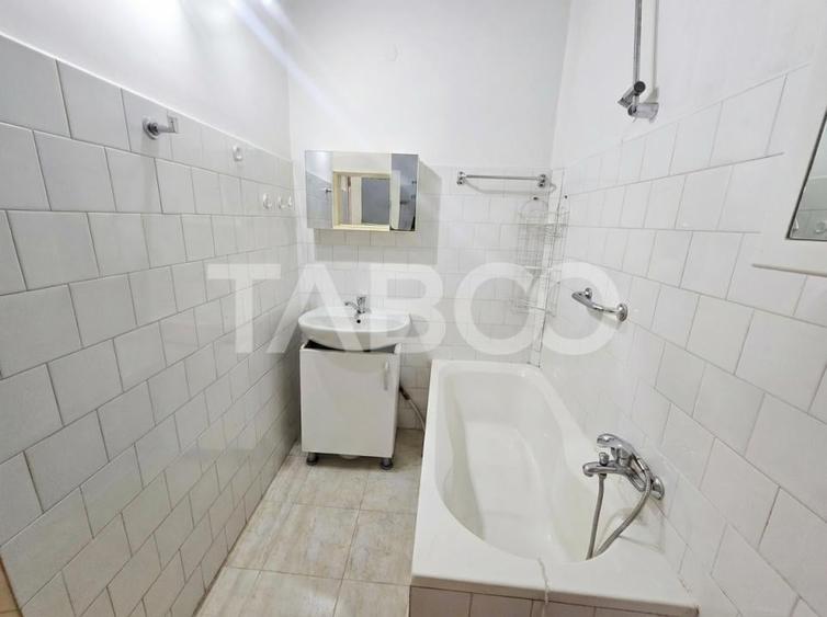 Apartament 3 camere 80 mpu etaj 1 zona Centru Istoric - 7