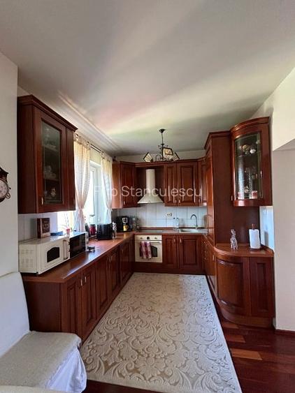 CASA DE VANZARE - complet mobilată și utilată