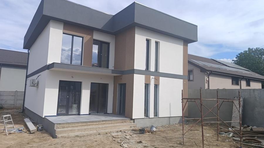 Casă individuală cu 4 camere cu Teren 450 Mp în Braniște (Podari)