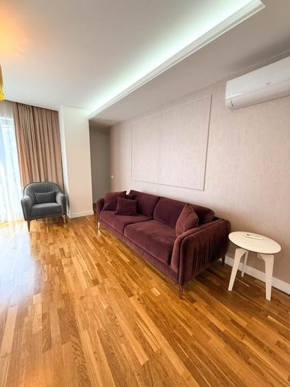 Apartament cu 2 camere semidecomandat, mobilat în Calea Victoriei