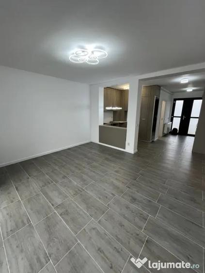 Casă cu 3 camere cu Teren 150 Mp în Central
