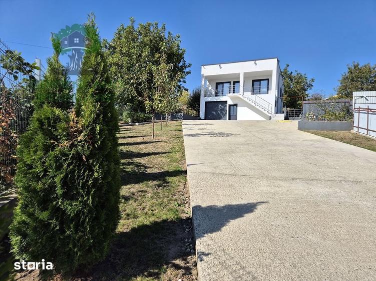 Casă cu 4 camere cu Teren 1030 Mp în Miroslava