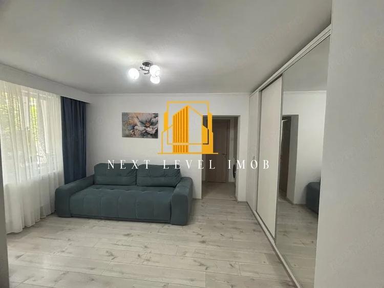 Apartament cu 2 camere semidecomandat în Craiovei