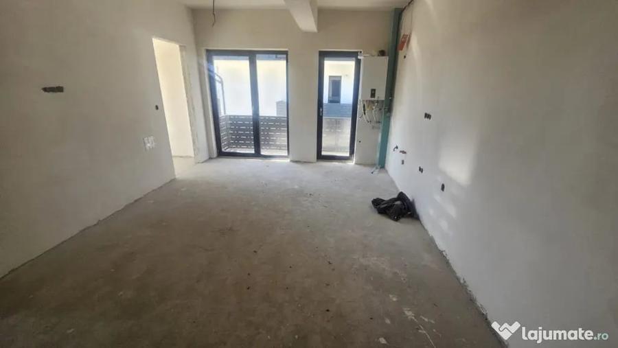 Apartament cu 2 camere semidecomandat în Baciu