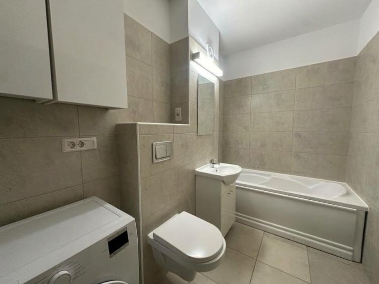 Apartament cu 2 camere decomandat în Sânpetru