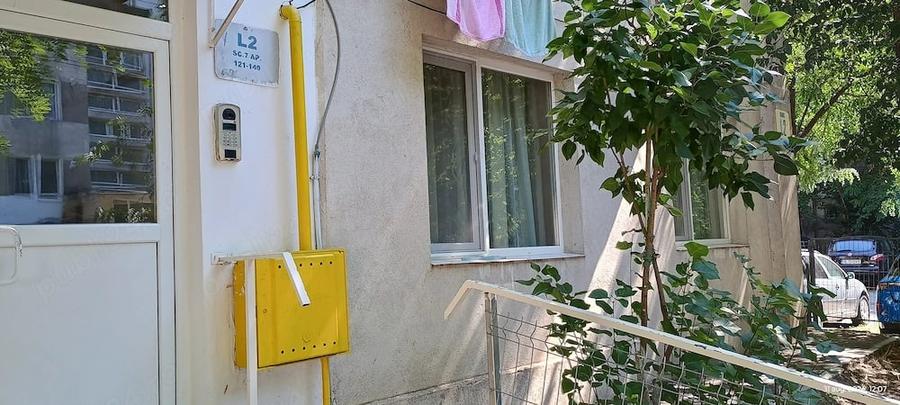 Apartament cu 2 camere decomandat în Micro 19