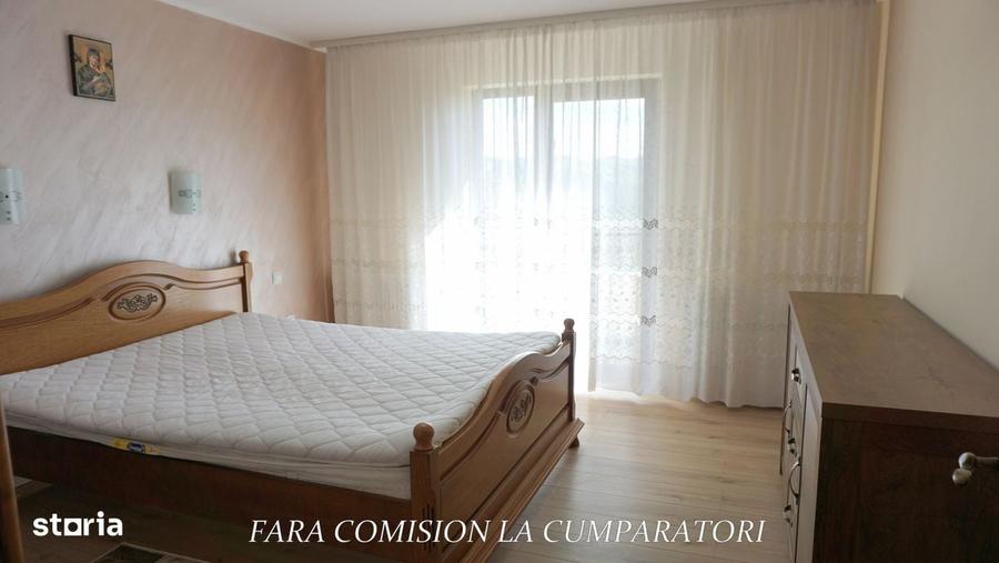 Casă cu 4 camere în Rădăcinești