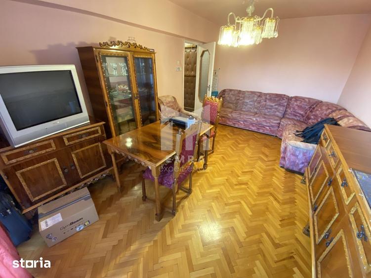 Apartament cu 3 camere decomandat în Tudor