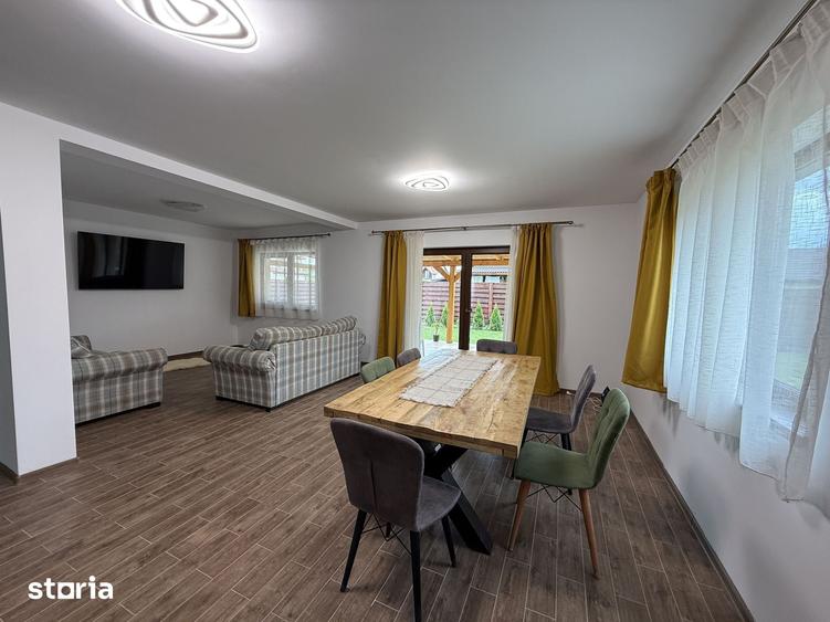 Casă cu 4 camere cu Teren 400 Mp în Central