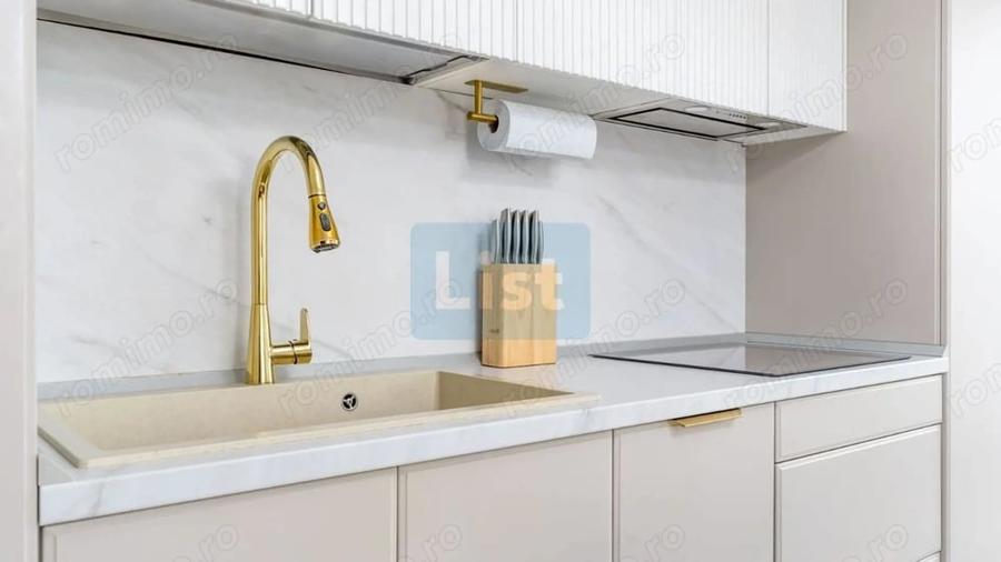 Apartament cu 3 camere semidecomandat în Nord