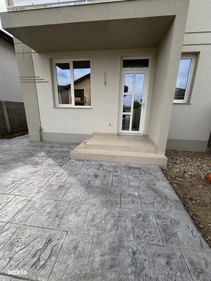 Apartament cu 4 camere în Giroc