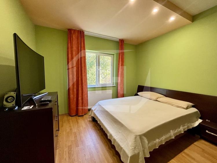 Casă individuală cu 5 camere cu Garaj în Făget