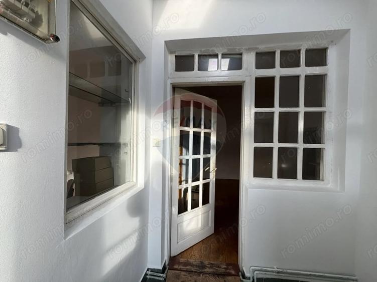 Casă cu 3 camere cu Teren 572 Mp în Central