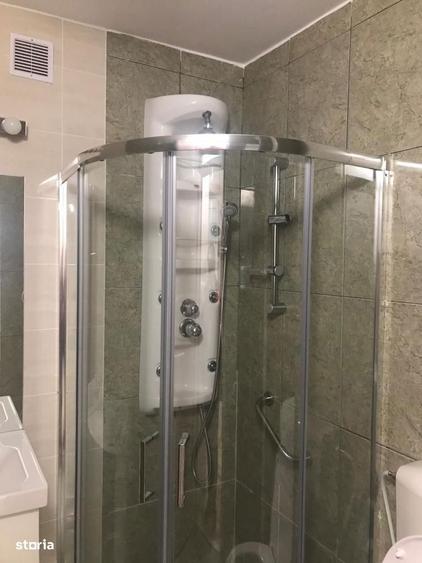 Apartament cu 4 camere decomandat în Zorilor
