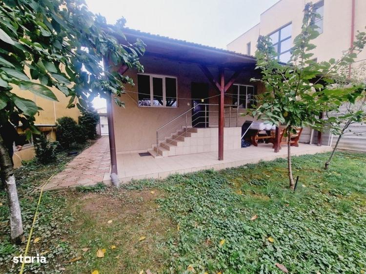 Casă cu 4 camere în Iosia