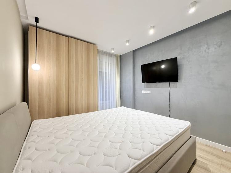 Apartament cu 2 camere semidecomandat, mobilat în Zorilor