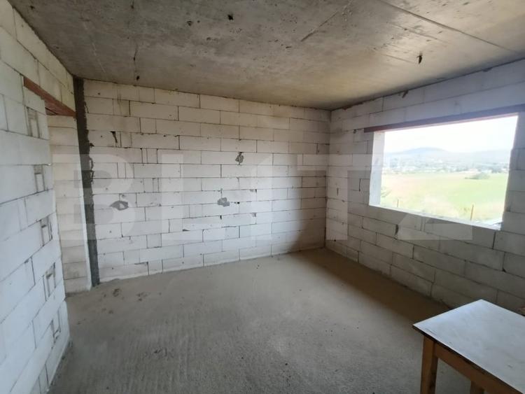 Casă la roșu 182 mp utili – 4 dormitoare + teren 438 mp, zona Orizont - 4