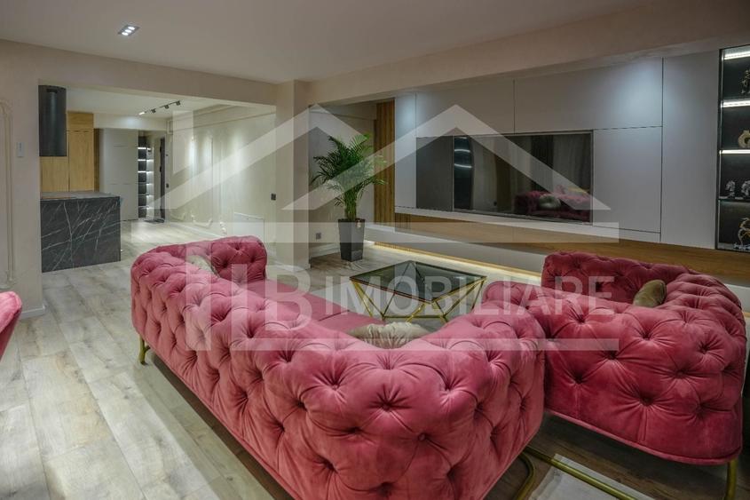 Apartament cu 3 camere semidecomandat, mobilat în Unirii